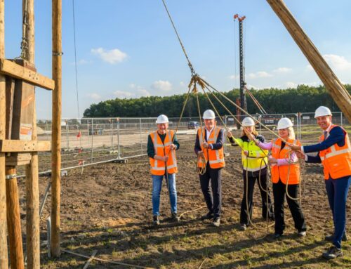 RENDO en TenneT geven officiële aftrap voor elektriciteitsstation Hoogeveen Riegmeer